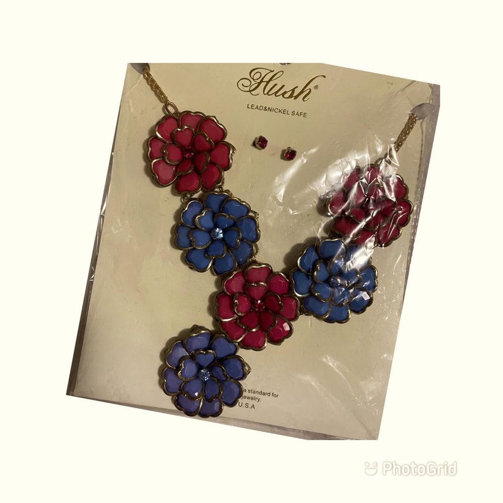 Women Necklace